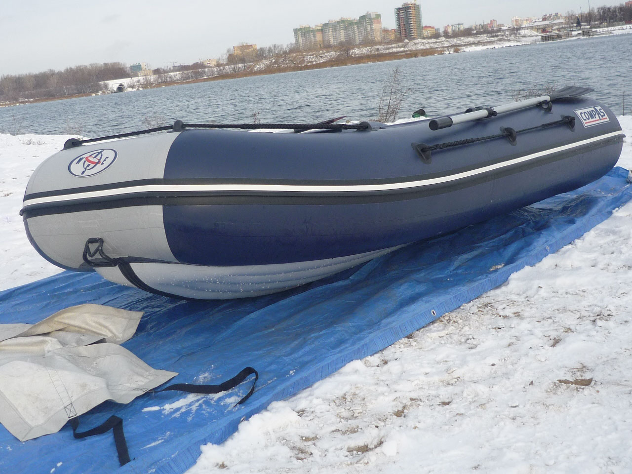 Компас 330